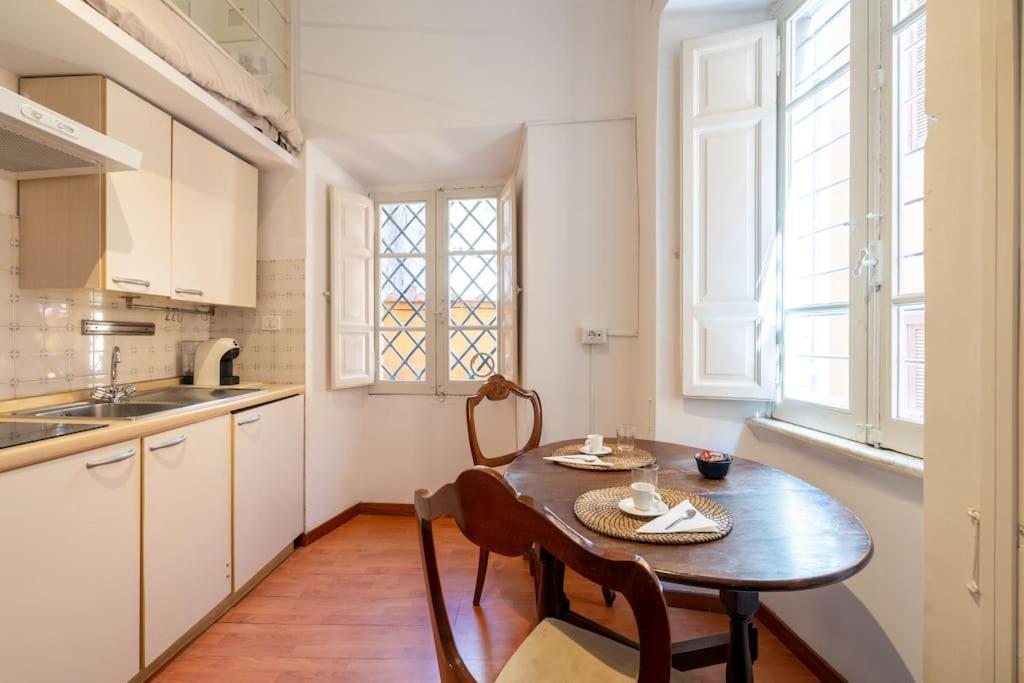 Tiny House Nel Cuore Di Roma Extérieur photo
